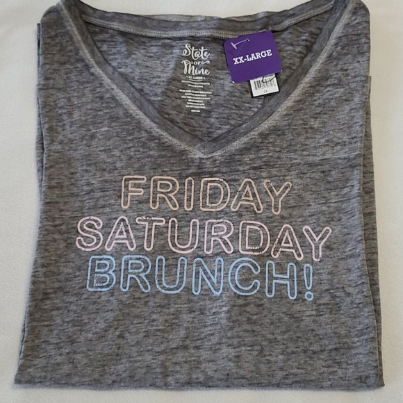 NEW 2X Tunic Tshirt Friday Saturday Brunch Women's Short Slv Tee Graphic Hi Low - Picture 2 of 10